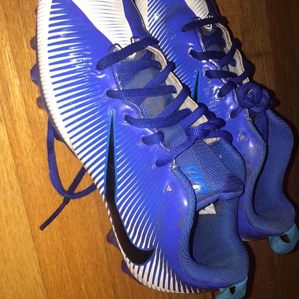 Odell blue and white boys football cleats